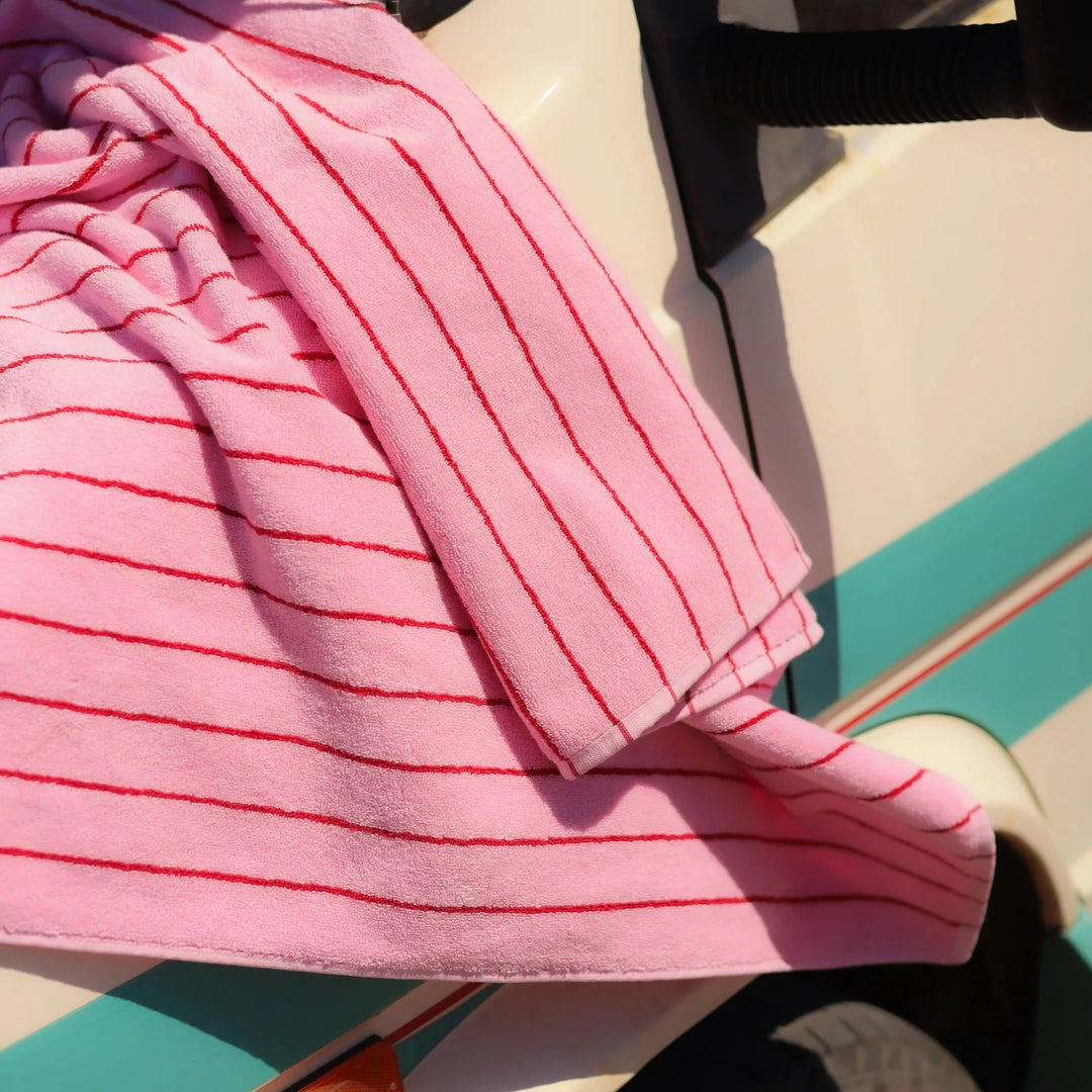 Badetuch / Naram Baby Pink &amp; Ski Patrol red
