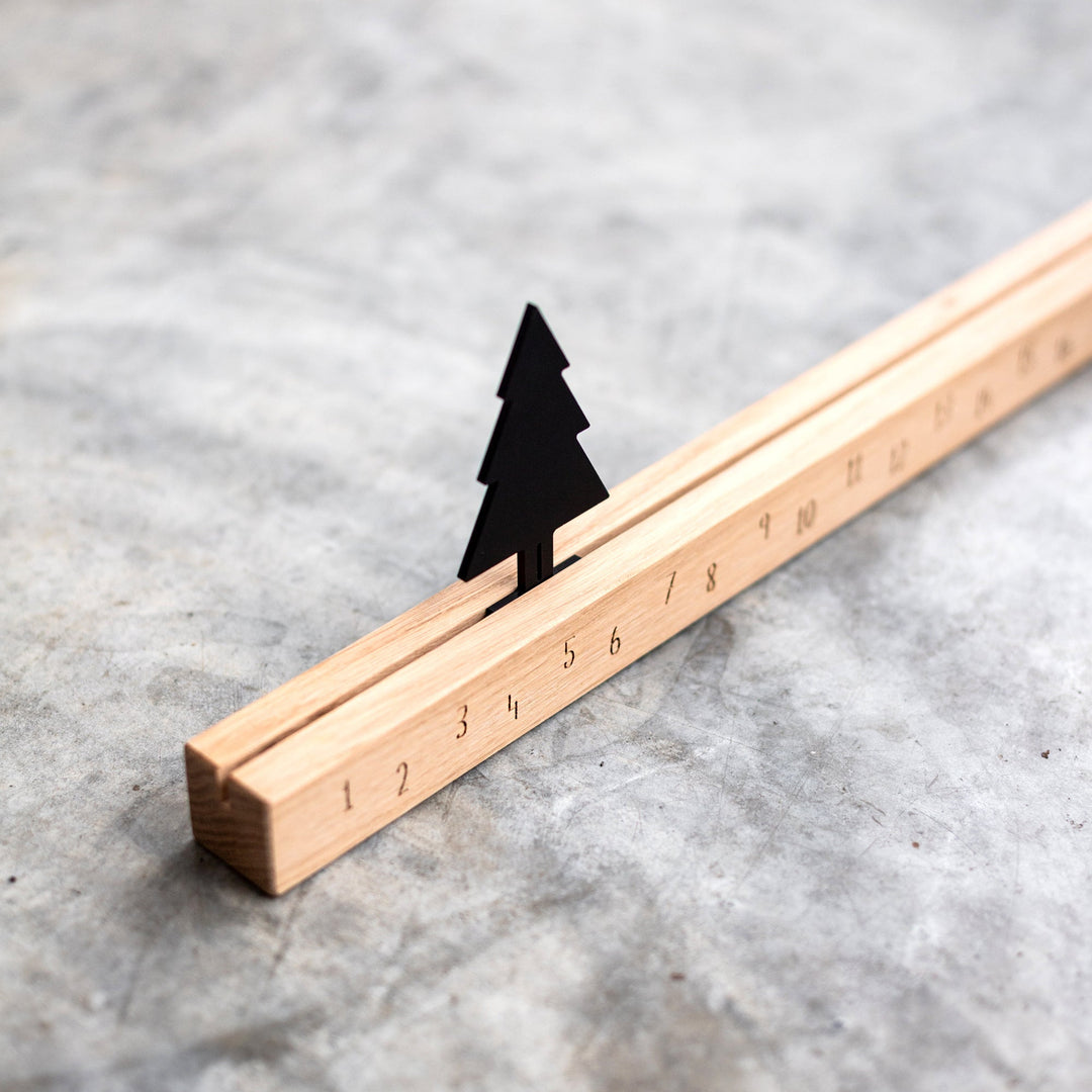 Adventskalender mit Tannenbaum