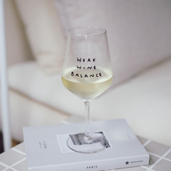 Weinglas / Work Wine Balance